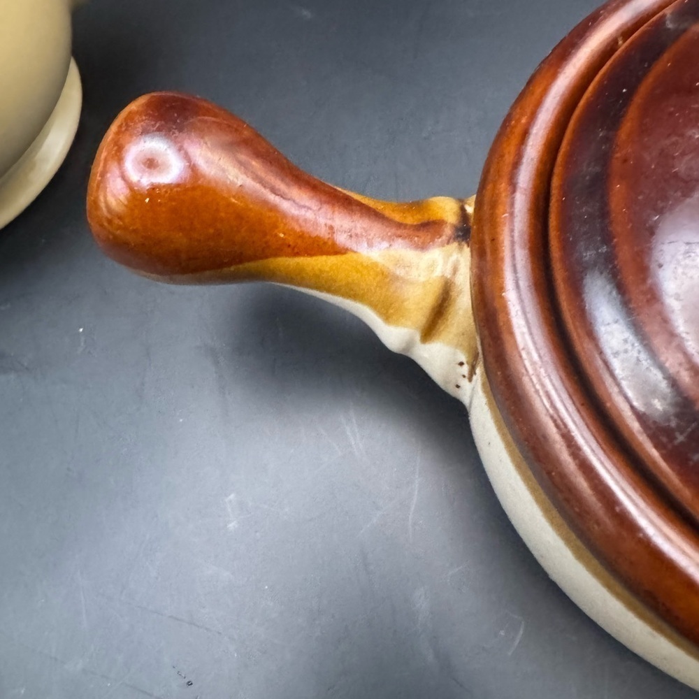 Vintage Brown and Tan Teapot And Two Bowls With Handles And Lids Stoneware Set - Picture 12 of 14